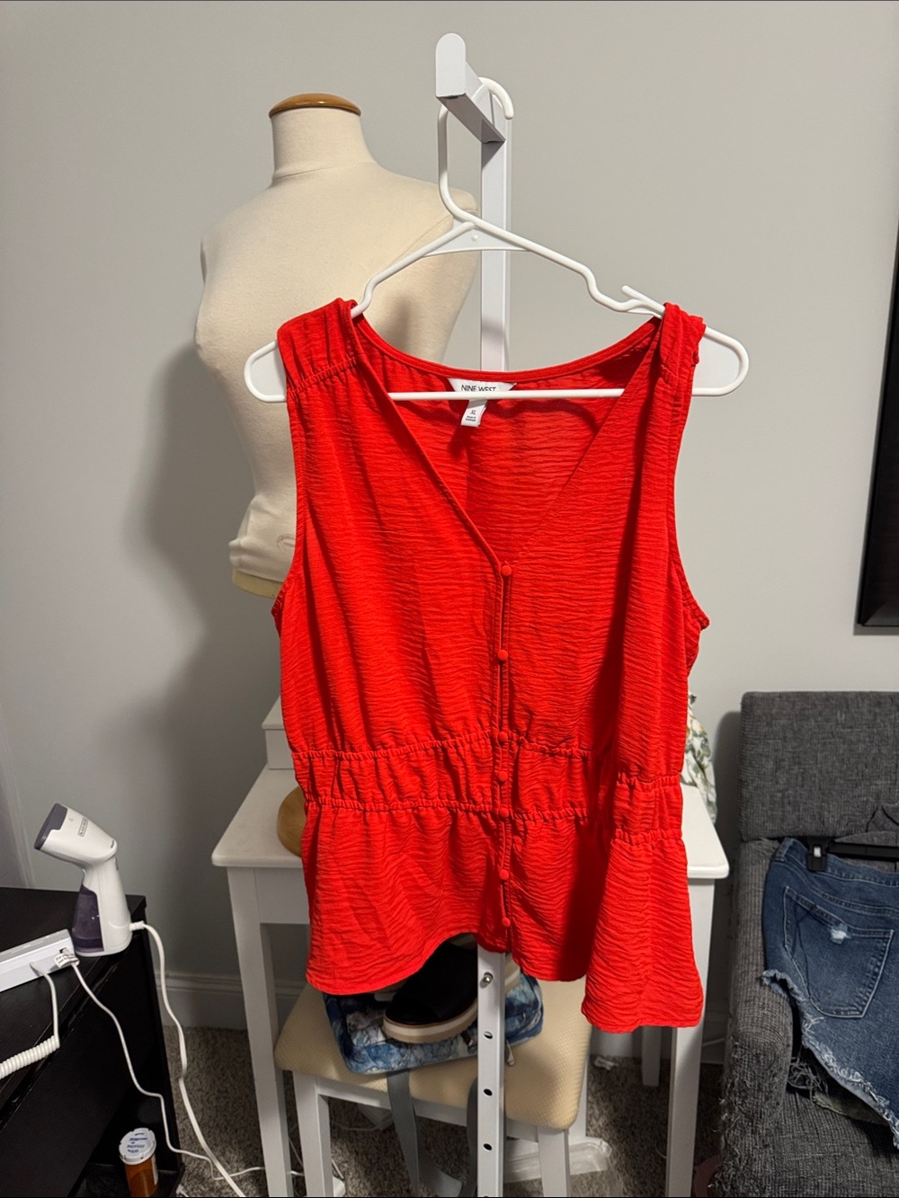 Nine West Vibrant Red Sleeveless Peplum Button-Front Camisole